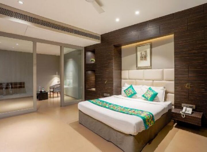 hotels in Pune